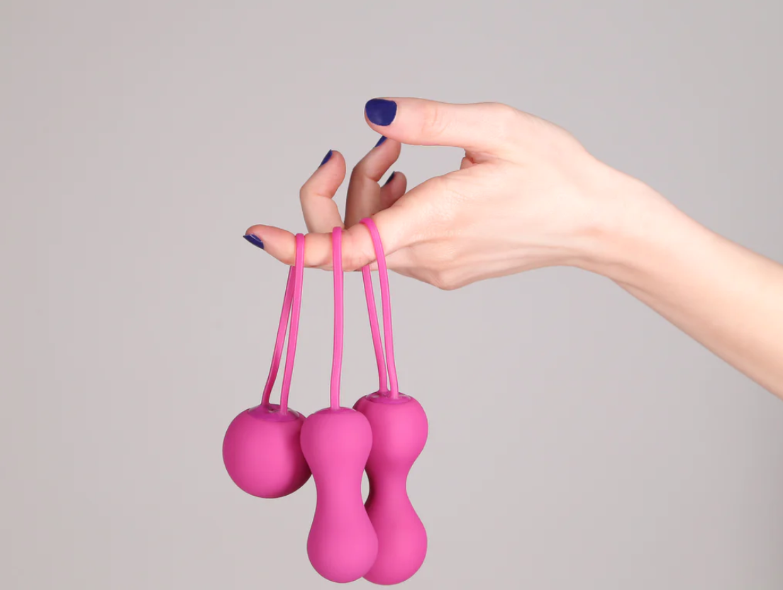 Je Joue Ami 3 Step Kegel Set For Tightening in Fuchsia