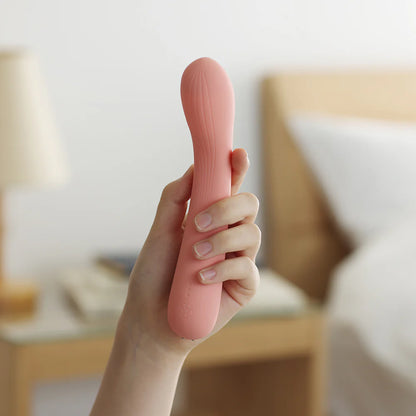 Iroha Mai G-Spot Vibrator in Toki