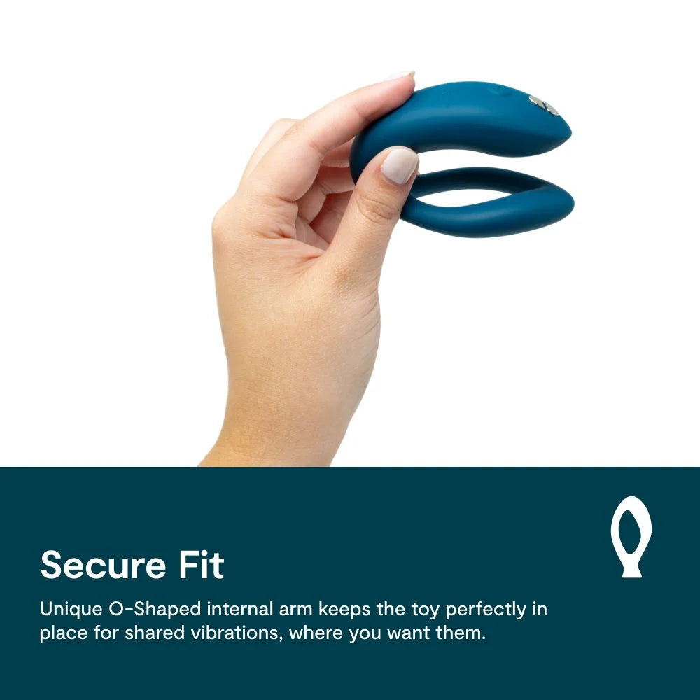 We-Vibe Sync O App and Remote Controlled Couples Vibrator in Purple in Green Velvet