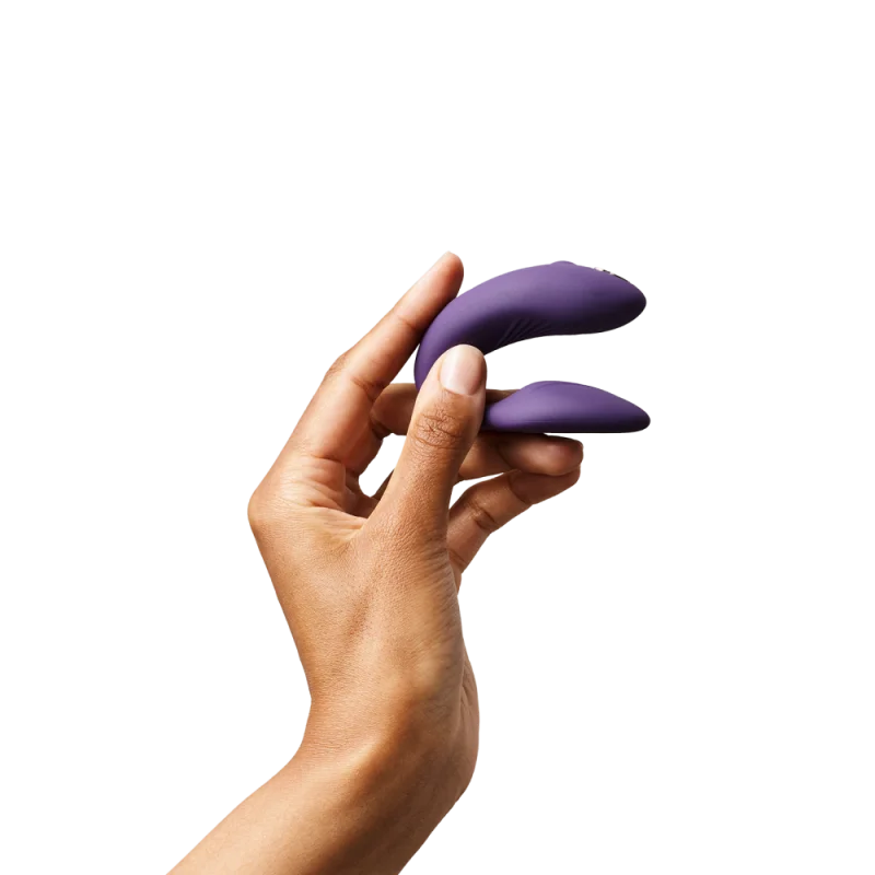 We-Vibe Chorus Couples Vibrator G-spot Clitoris and Penis Stimulation in Purple